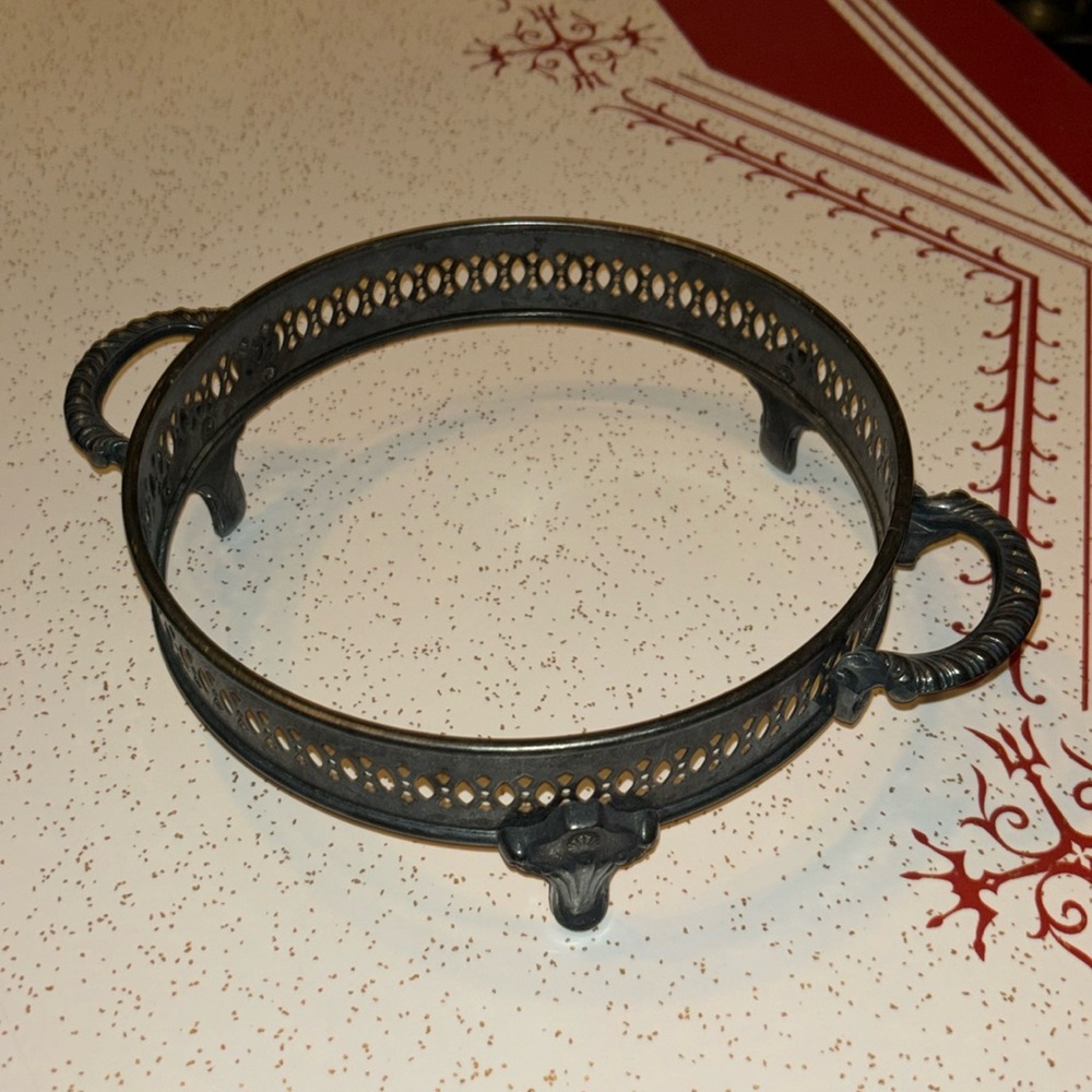Vintage Metal Casserole Dish Holder and Carrier